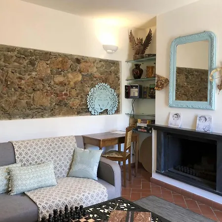 Sleeps 12 With Pool And Wifi Sarzana